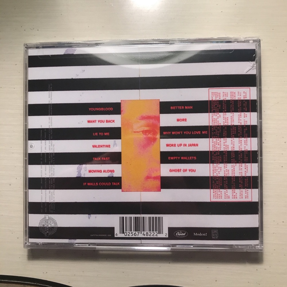 5SOS YOUNGBLOOD ALBUM - Picture 2 of 2